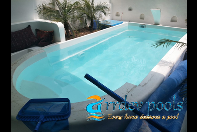 Prefabricated Swimming Pool