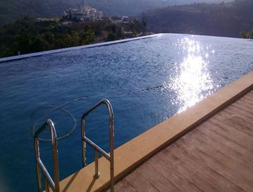 Fiberglass Endless Swimming Pool Manufacturer in Delhi