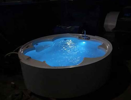 SPA Swimming Pool Manufacturer in Delhi